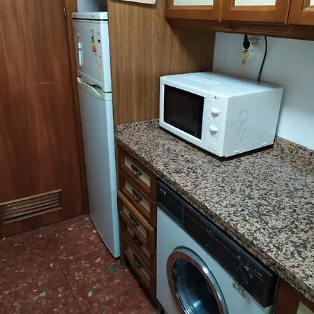 Centrico Apartamento Junto Al Casco Historico